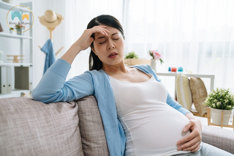 Hạ đường huyết do thay đổi nhu cầu năng lượng cũng là nguyên nhân khiến mẹ bầu thường xuyên chóng mặt, ù tai