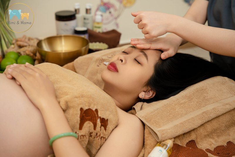 Các bước massage giảm đau đầu, thư giãn hiệu quả cho mẹ bầu