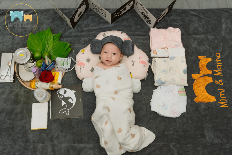 Lưu ý quan trọng trong và sau khi tắm cho bé